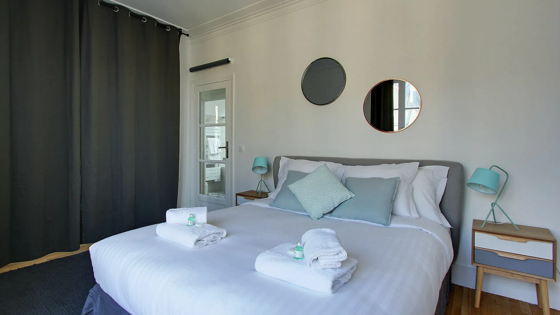 Pick A Flat - St-Germain St-Michel Apartment Paris