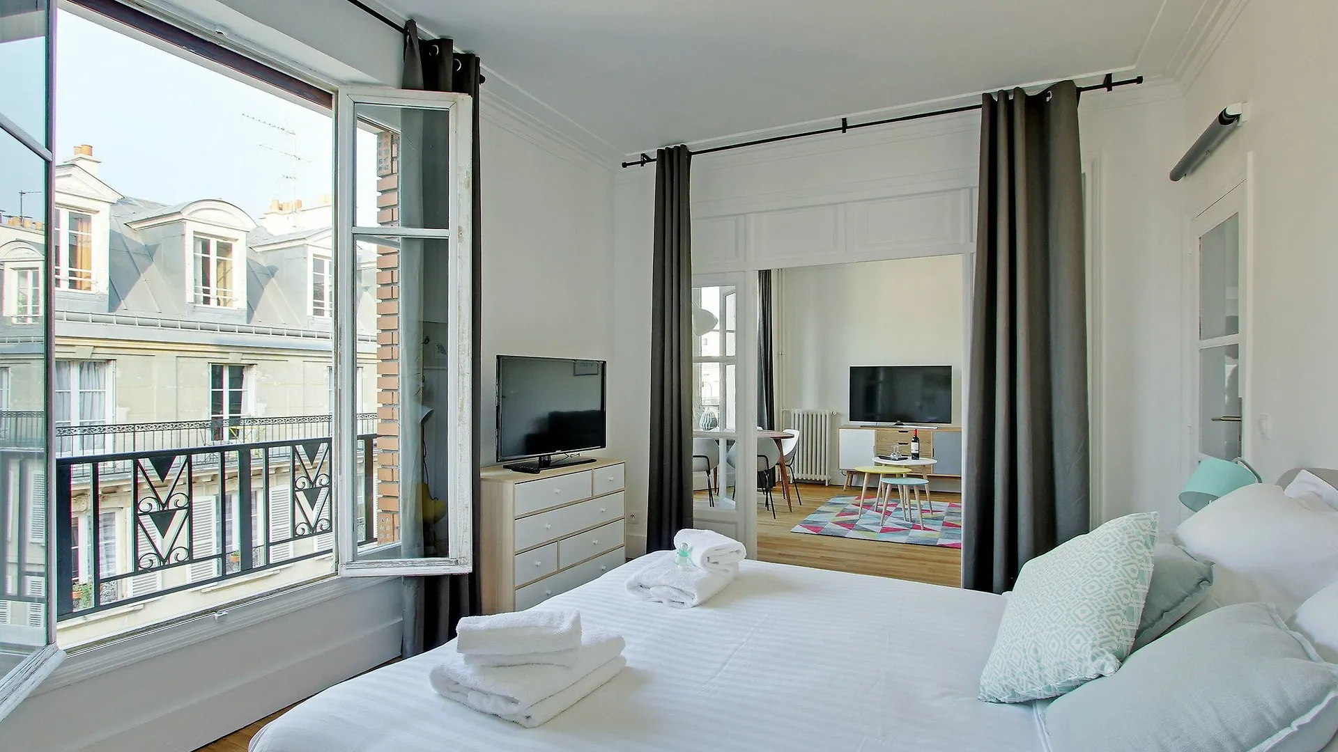 Pick A Flat - St-Germain St-Michel Apartment Paris